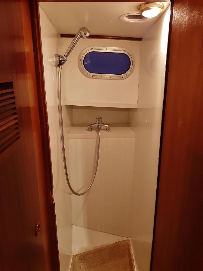 Motor Yacht Almaz Hotel Amsterdam Luaran gambar