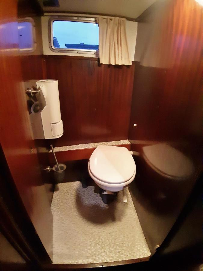 Motor Yacht Almaz Hotel Amsterdam Luaran gambar
