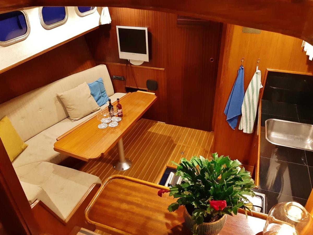 Motor Yacht Almaz Hotel Amsterdam Luaran gambar